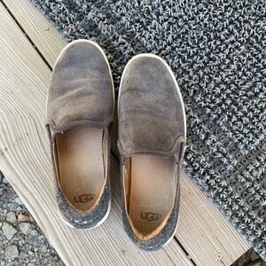 Ugg slide on shoes